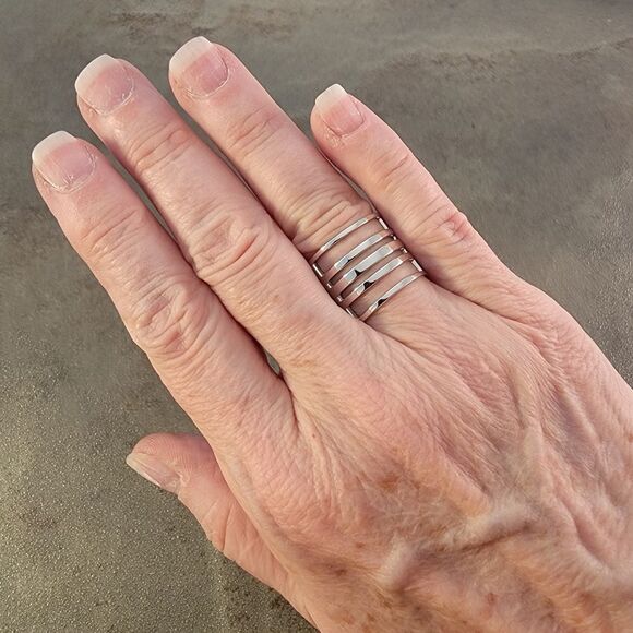 New Elle Sterling Silver Modern Openwork Bands Statement Ring - Picture 2 of 10